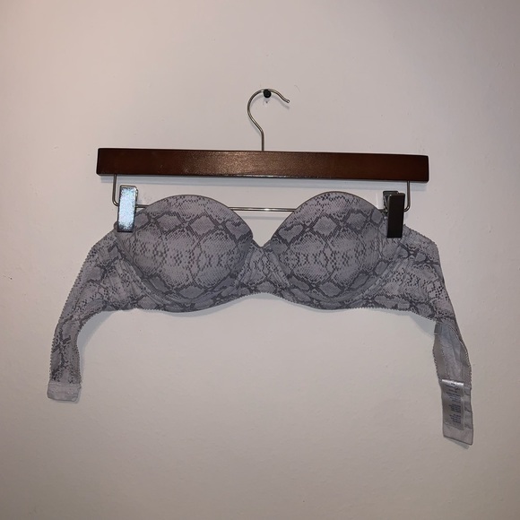 Vassarette Gray & White bra size 36B - Picture 2 of 6